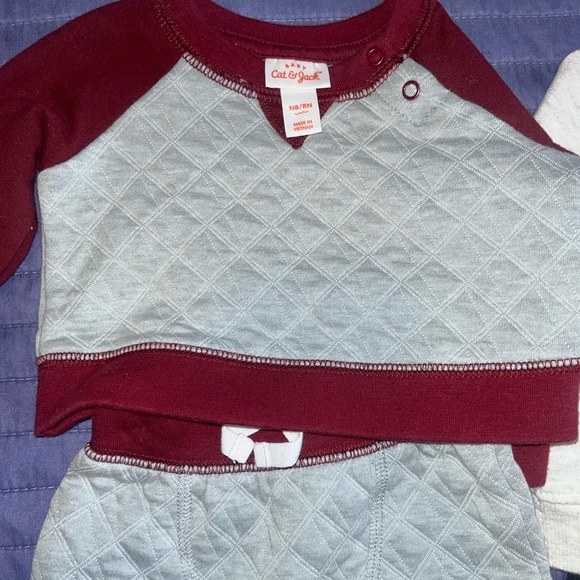 Baby Clothes - Picture 2 of 4